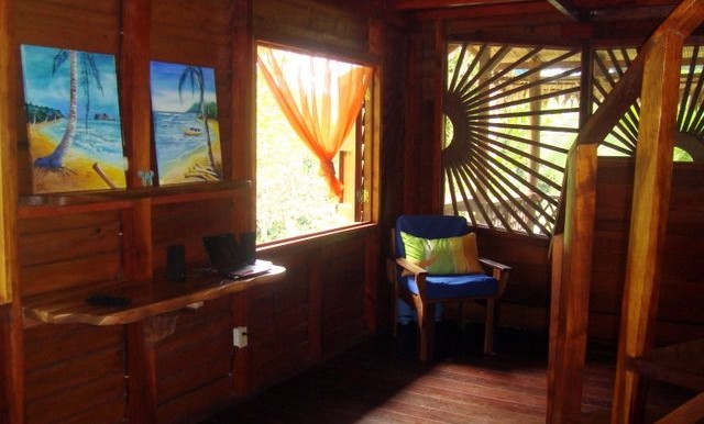 bedroom , desk, picture, chair