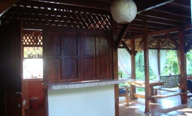kitchen closed and view diningarea